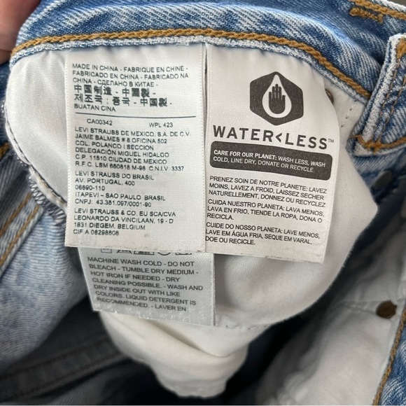 Levi's Wedgie Straight Authentically Yours Light Blue Wash Jeans Women's Size 25 - Picture 5 of 10